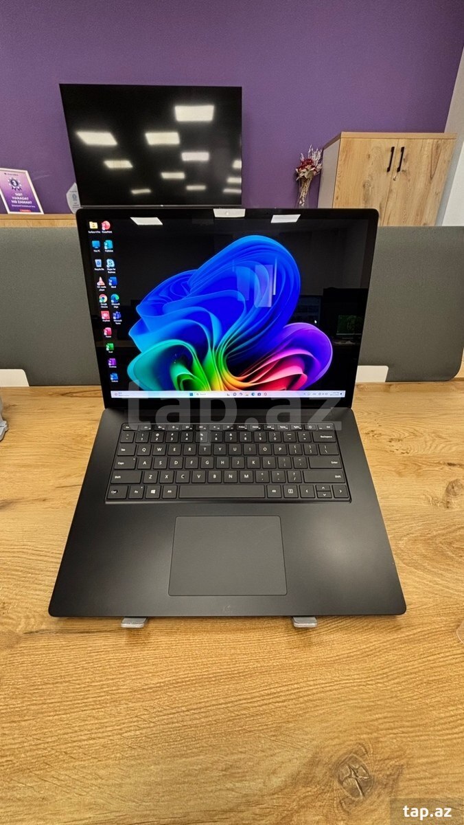 Microsoft Surface Leptop 4 (i7 gen 16 512 ) Sensor Microsoft Surface Leptop 4 (i7 gen 16 512 ) Sensor