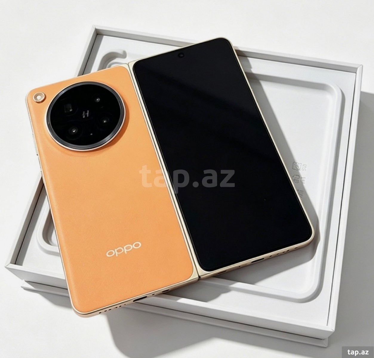OPPO Find N6 Blossom Orange 512GB 16GB OPPO Find N6 Blossom Orange 512GB 16GB