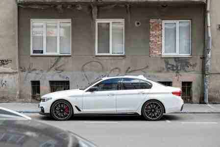 BMW G30 ehtiyat hissələri BMW G30 ehtiyat hissələri