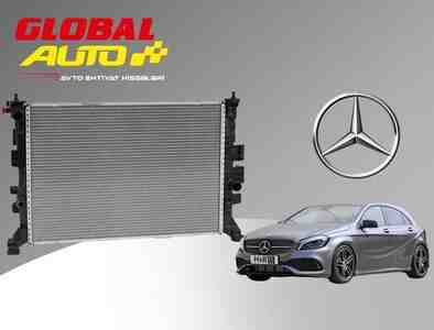 Mercedes A-Class W176 su radiatoru Mercedes A-Class W176 su radiatoru