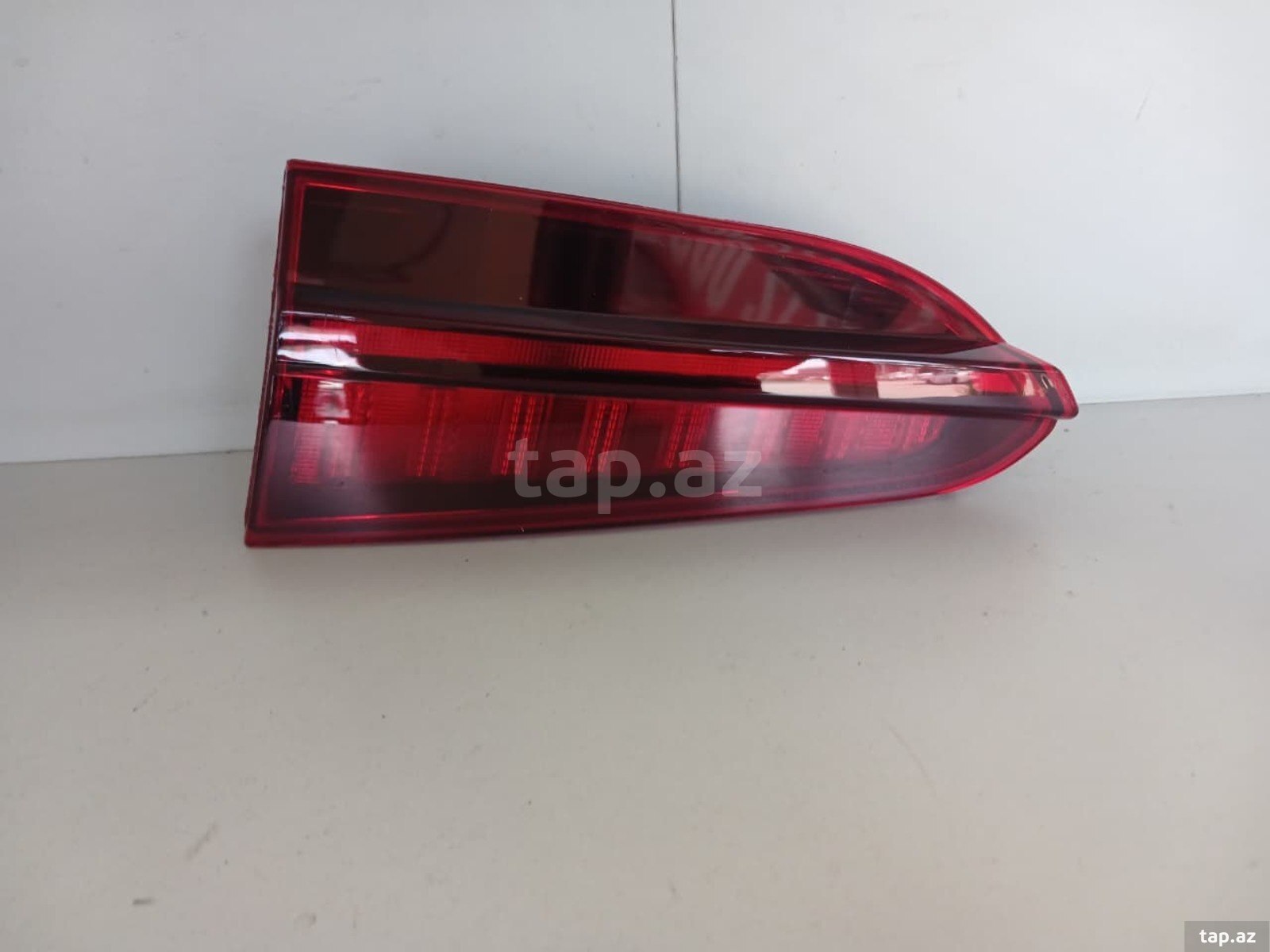 Hyundai Santa Fe 2022 stop baqaj işığı Hyundai Santa Fe 2022 stop baqaj işığı
