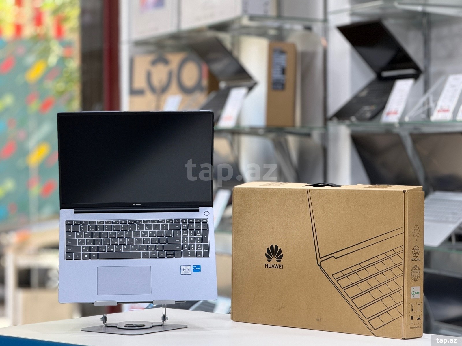 Noutbuk Huawei D16 MCLF-X Noutbuk Huawei D16 MCLF-X