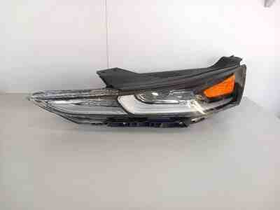 Hyundai Santa Fe 2020 LED farası (USA) Hyundai Santa Fe 2020 LED farası (USA)