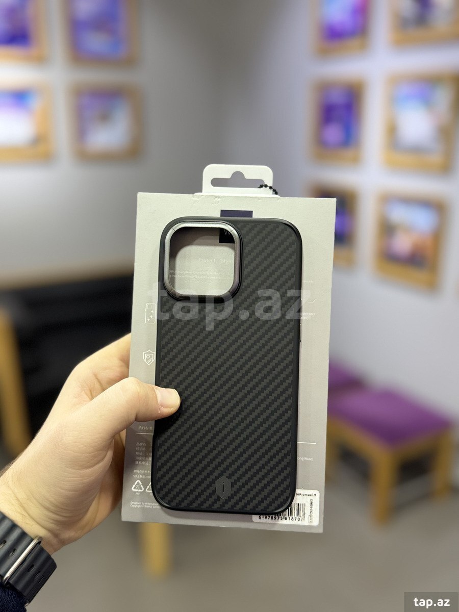Apple iPhone 16 Pro Max Wiwu Karbon arxalıq Apple iPhone 16 Pro Max Wiwu Karbon arxalıq
