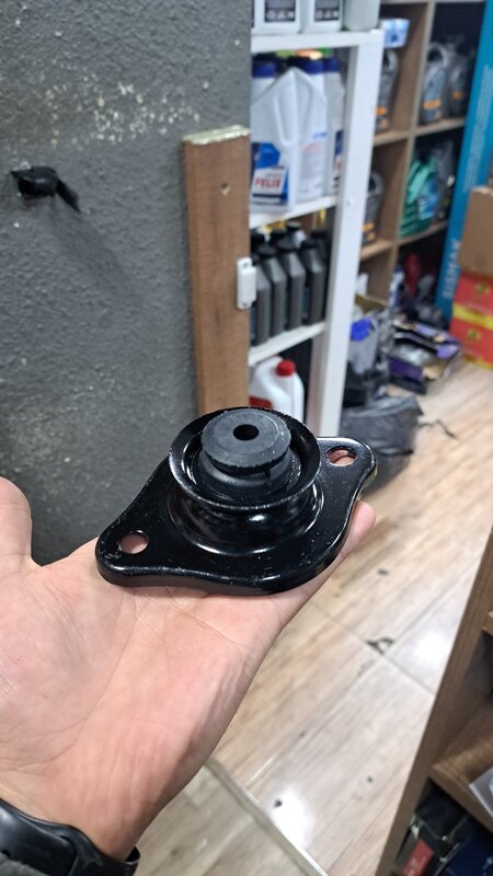 Nexia-3 Arxa amazator paduşkası Nexia-3 Arxa amazator paduşkası