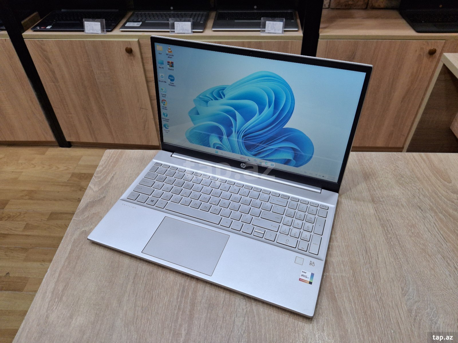 HP Pavilion 15 i5 1335U 16GB RAM 512GB SSD HP Pavilion 15 i5 1335U 16GB RAM 512GB SSD