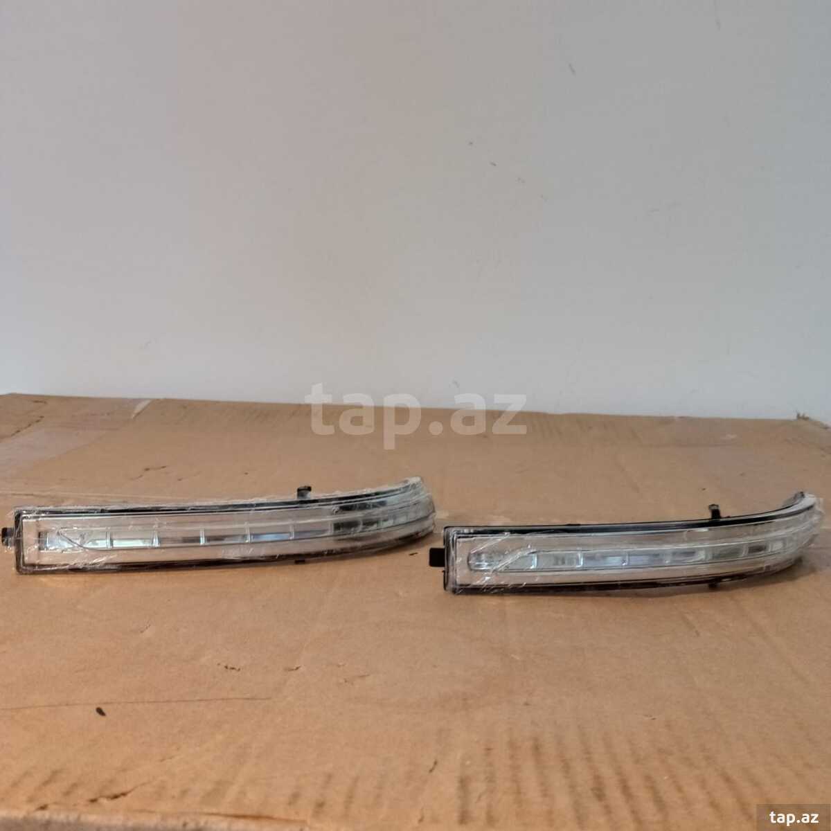 Kia Optima 2010-2015 yan güzgü dönmə işığı Kia Optima 2010-2015 yan güzgü dönmə işığı