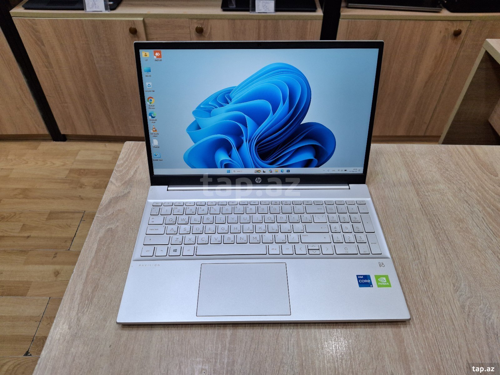 HP Pavilion 15 I5 1135G7 Nvdia Mx350 2GB HP Pavilion 15 I5 1135G7 Nvdia Mx350 2GB