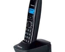 Telefon Panasonic KX-TG1611UAH