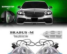Mercedes W222 işıqlı dinamikləri