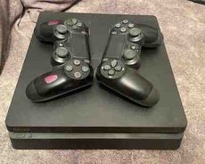 PlayStation 4 Slim 1TB