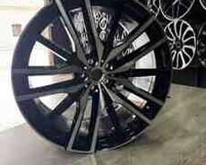 BMW X5 G05 diskləri R22