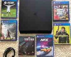 Sony PlayStation 4 Slim