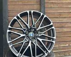 BMW F10 diskləri R20