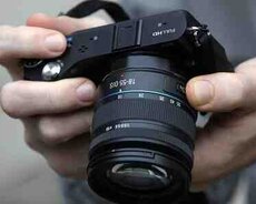 Fotoaparat Samsung NX200 FullHD