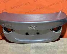 Hyundai Elantra 2011-2015 yük yeri kapotu