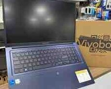 Noutbuk Asus