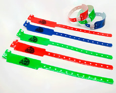 Plastik qolbaq