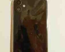 Apple iPhone 11 Black 128GB, 4GB korpusu