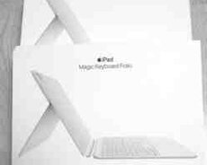 Apple iPad 11 inch A , 16 Magic Keyboard
