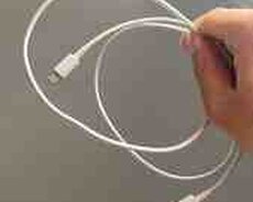 Apple iPhone 13 adapteri