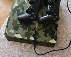 PlayStation 4 slim
