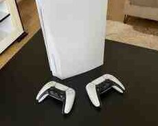 PlayStation 5 825GB