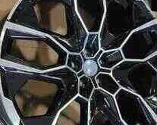 BMW X7 diskləri