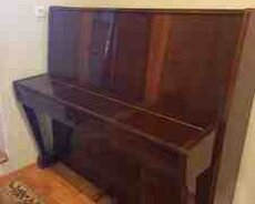 Pianino