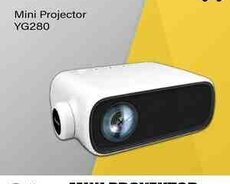 YG280 Mini Projector