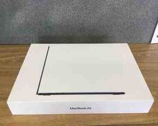 Apple Macbook M3 Air 13 (256 GB)