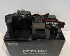 Canon EOS RP Kit