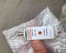 Elektrik qoruyucu Protistor NH000UD69V125PV X320065