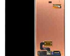 Samsung Galaxy S24 ultra ekranı