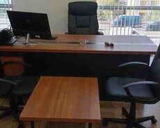 Ofis mebeli dəsti