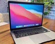 Apple Macbook Air M1