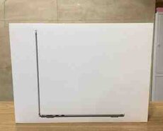 Apple Macbook Air 13 M4 Chip. 16, 512 GB