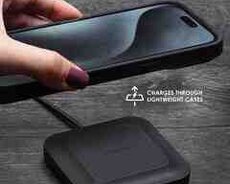 Mophie Universal Wireless Charge Pad - 15W Fast Charging for Qi-Enabled Devices
