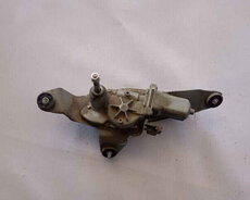 Моторчик стеклоочистителей задний Mazda3-2015