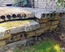 Beton plitələr