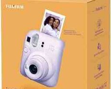 Fotoaparat İnstax mini 12