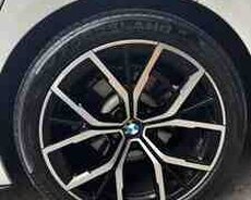 BMW G30 təkərləri 245, 40 R19