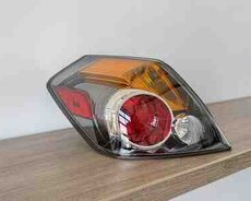 Nissan Altima arxa sol stop farası