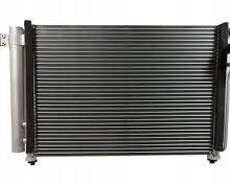 Kia Rio 1.4 benzin kondisioner radiatoru 976061g000