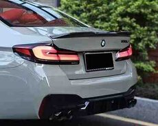 BMW G30 spoyleri