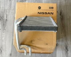 Nissan-İnfiniti üçün peçin radiatorları 