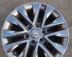 Toyota Prado, Lexus disklər R18