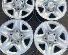 Toyota Land Cruiser diskləri R17