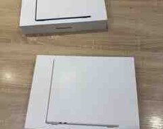 Apple Macbook Air 13-inch M4 chip 16GB, 1TB