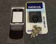 Nokia 8600 Luna korpusu